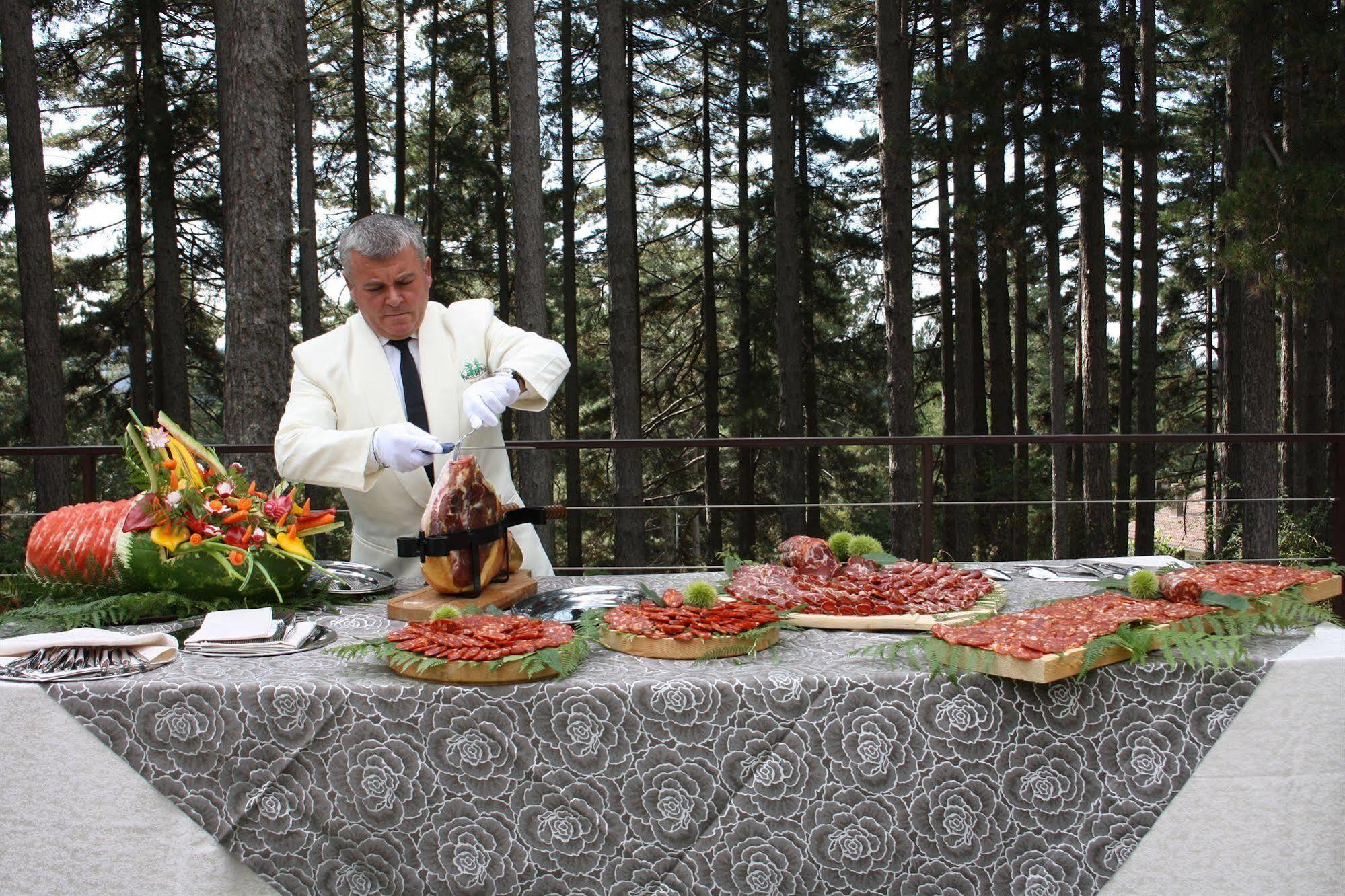 Parco Dei Pini - Sila Wellness Hotel Taverna  Dış mekan fotoğraf